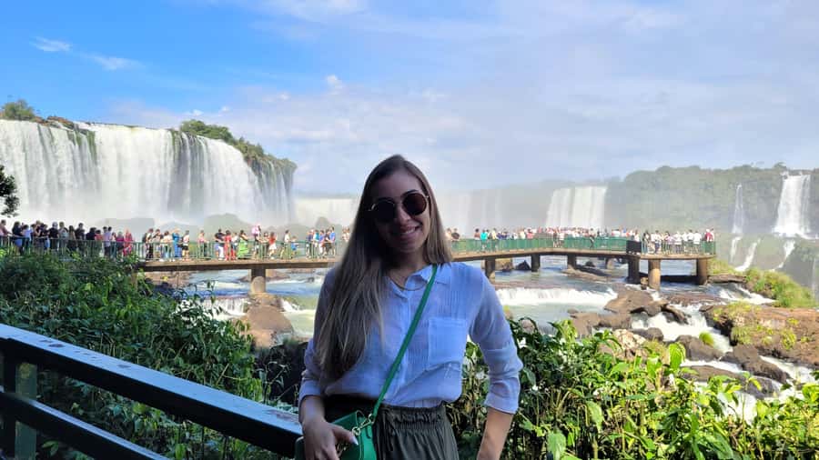 Iguassu Falls: Brazilian Side Private Tour - Porto Canoas: a practical lunch with a view