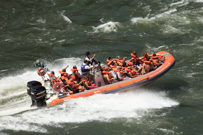 Iguassu Falls Combo Tour: Visit to the Brazilian side and Waterfall Boat Ride - The short walk to 20-meter Macuco Falls