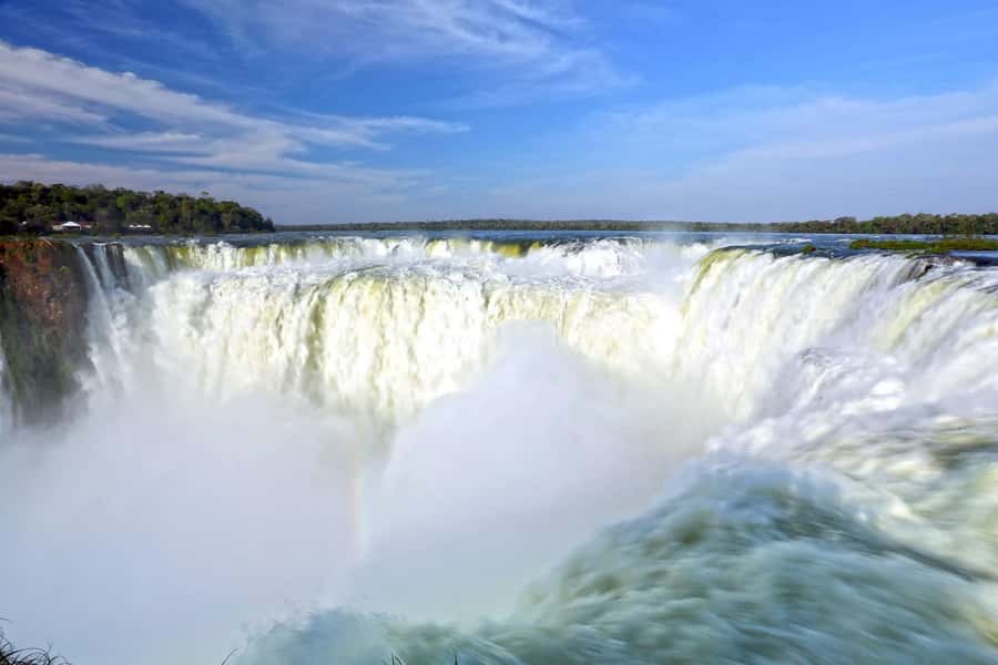Iguazu Falls: 2-Day Argentinian and Brazilian Iguazu Falls - The ecological train and Devil’s Throat