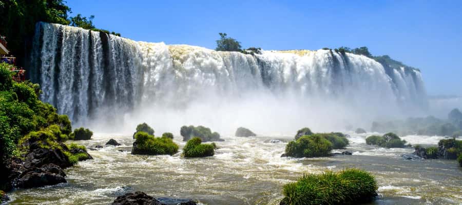 Iguazu Falls: 2-Day Argentinian and Brazilian Iguazu Falls - Transport and organization