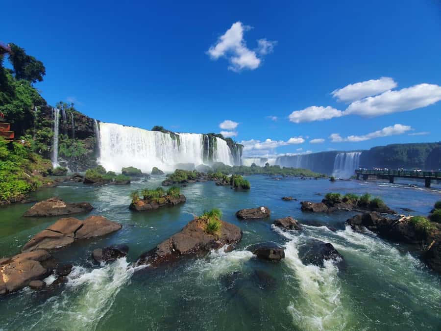 Iguazu Falls: Brazil & Argentina in One Day (Private) - The Brazilian trail and its wide-angle view