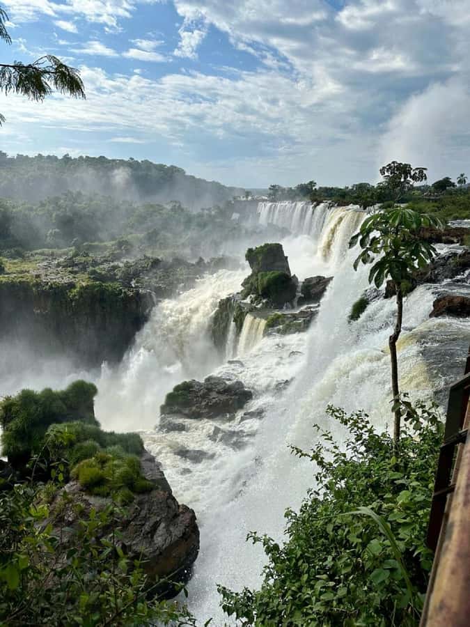 Iguazu Falls: Brazil & Argentina in One Day (Private) - Timing, comfort, and what to bring