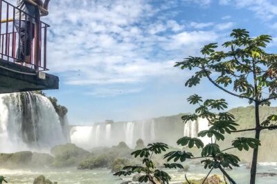 Private day tour both Brazil & Argentina