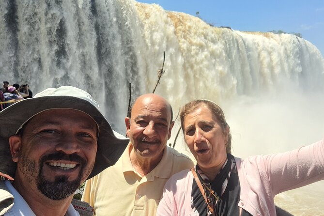 Iguazú Falls Private Day-tour on Both Brazillian & Argentinean - Why seeing both sides is worth your day