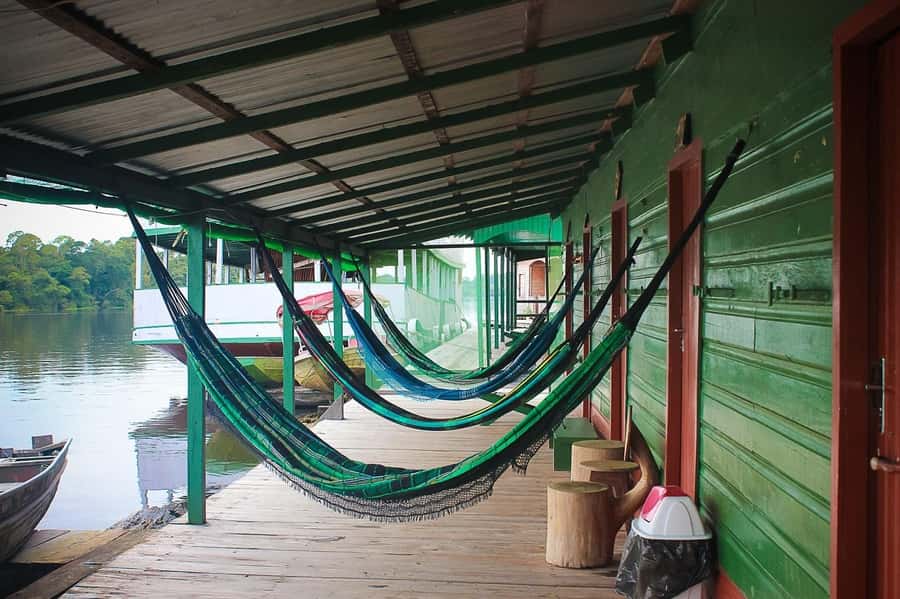 Manaus: Multi-Day Amazon Trip at Tapiri Floating Lodge - Your first afternoon: dolphins, piranhas, and sunset