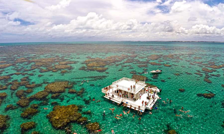 Maracajau Parrachos Reef: Mask and Snorkel swim adventure - The 20-minute schooner ride to the Parrachos
