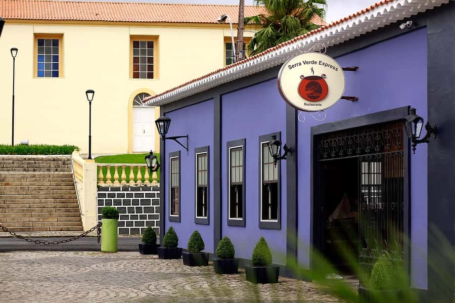 Morretes: Full Day Colonial Town Tour from Curitiba - Barreado beside the Nhundiaquara River