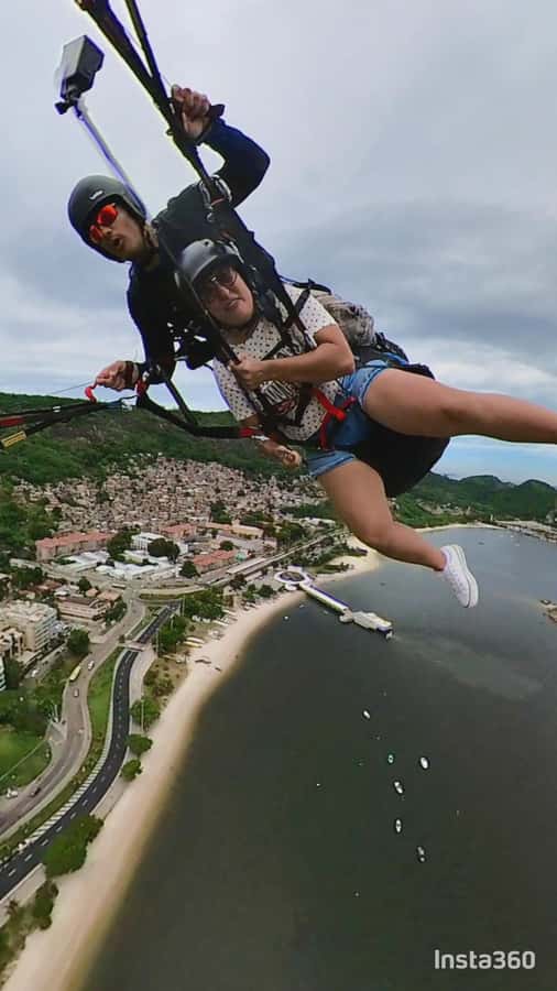 Niterói: Paragliding Experience with GoPro Photos and Video - Meeting Pepê near the Parque da Cidade ramps