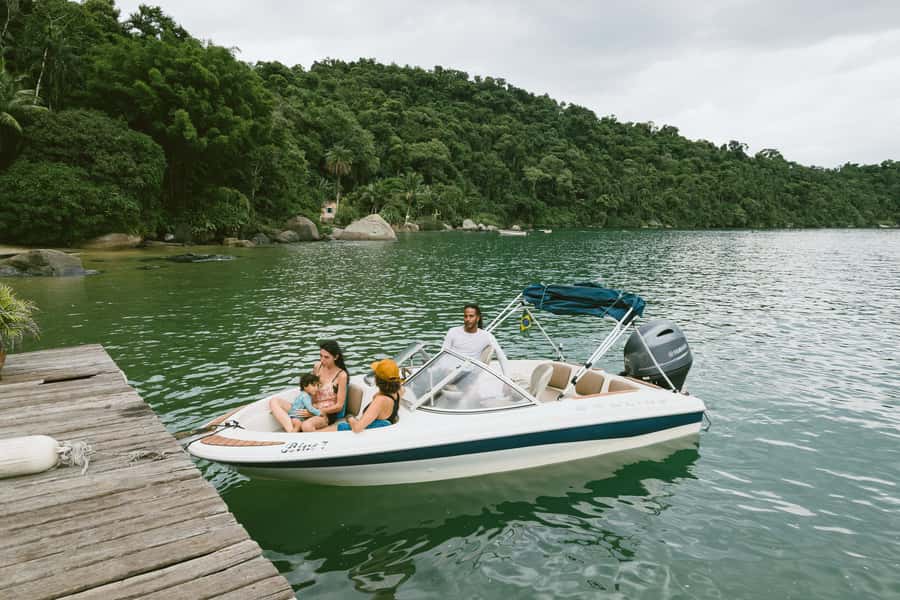 Paraty: A Private Speedboat Experience in Mamangua - Praia do Cruzeiro and the Twilight Waterfall
