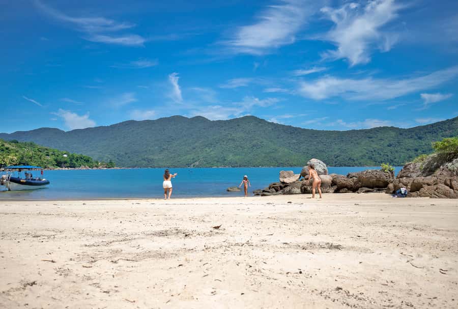 Paraty: Fast Boat Expedition to Saco do Mamangua - Key points to know before booking