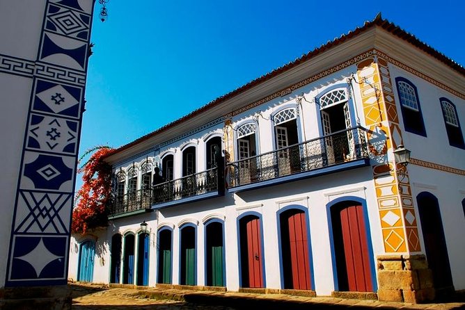Private walk tour of Paraty's historical center - BY PARATY TOURS - Starting with Paraty’s oldest church