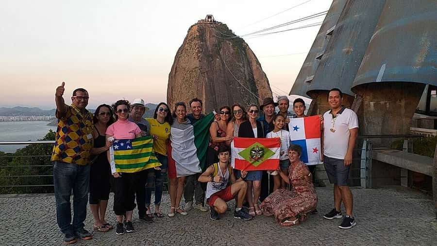 Rio: 5-hour Christ the Redeemer and Sugarloaf Express Tour - Guides, languages, and group care