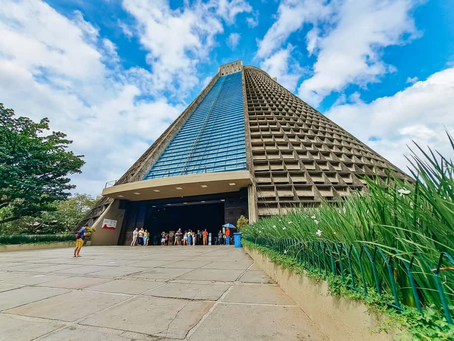 Rio de Janeiro: 6-Stop Highlights of Rio with Lunch - Buffet lunch, useful but not fancy