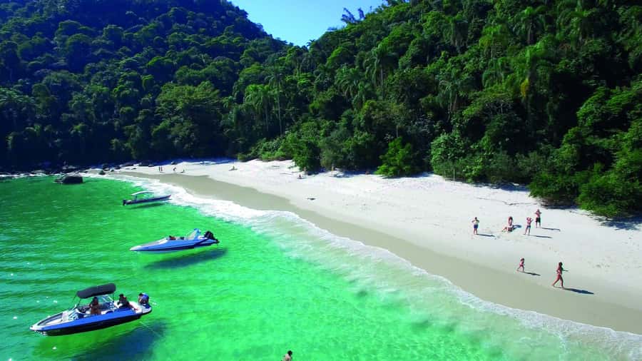 Rio de Janeiro: Angra dos Reis and Ilha Grande Full-Day Tour - Lagoa Verde and the Best Water Time