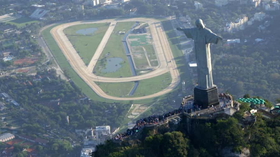 Rio de Janeiro by Air: 10-Minute Helicopter Tour - What the small group really adds