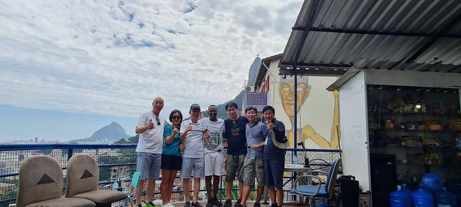 Rio de Janeiro: Favela Santa Marta Tour with Resident Guide - Key points to know before booking