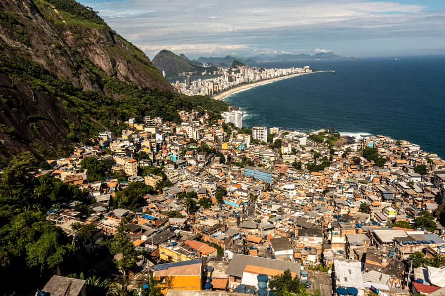 Rio de Janeiro: Favela Tour with Hotel Transfers - The social context gives the visit its value