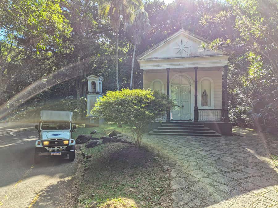 Rio de Janeiro: Guided Jeep Tour through Tijuca Rainforest - Vista Chinesa and the city views