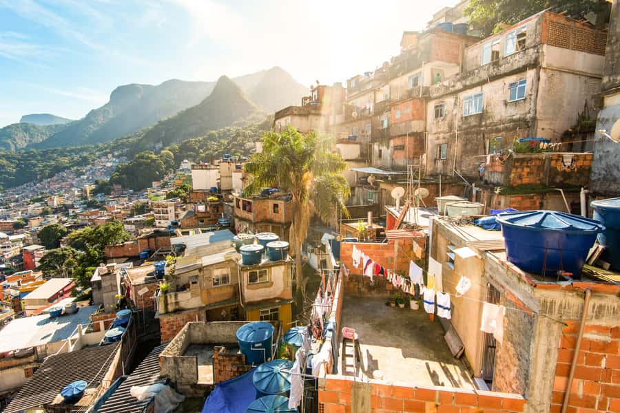 Rio De Janeiro: Half-Day Rocinha Favela Walking Tour - Walking Into Rocinha, Not Looking Down From a Vehicle