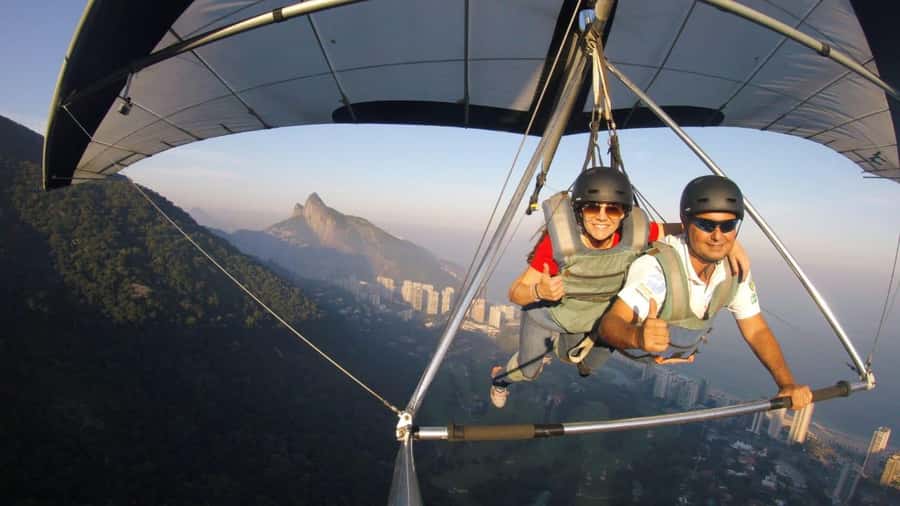 Rio de Janeiro: Hang Gliding or Paragliding Flights - Key points at a glance