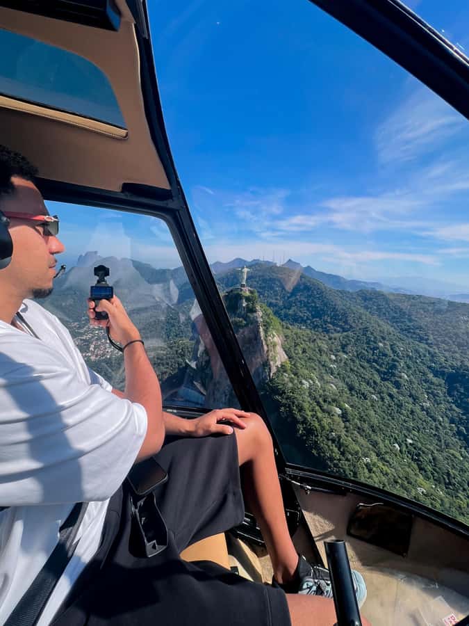 Rio de Janeiro: Helicopter Flight Christ the Redeemer 30 min - Why a helicopter is a smart way to see Rio