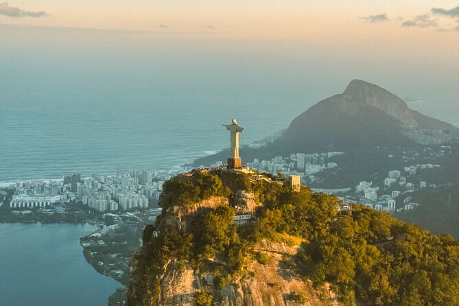 Rio de Janeiro Helicopter Tour without Doors - Tijuca Forest and the approach to Corcovado