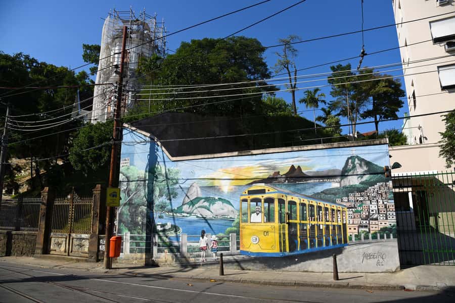 Rio de Janeiro: Lapa and Santa Teresa with Tram Ride - Passeio Público and the old civic center