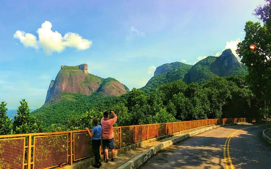 Rio de Janeiro Nature Secrets 'The Eco Citytour' - Lunch in Barra da Tijuca