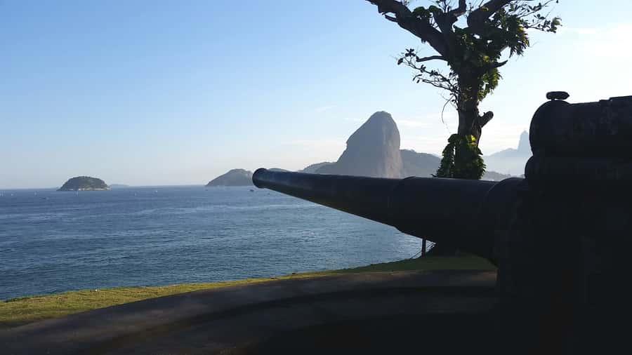 Rio de Janeiro: Niterói Day Trip - Crossing from Rio to Niterói for a fuller day