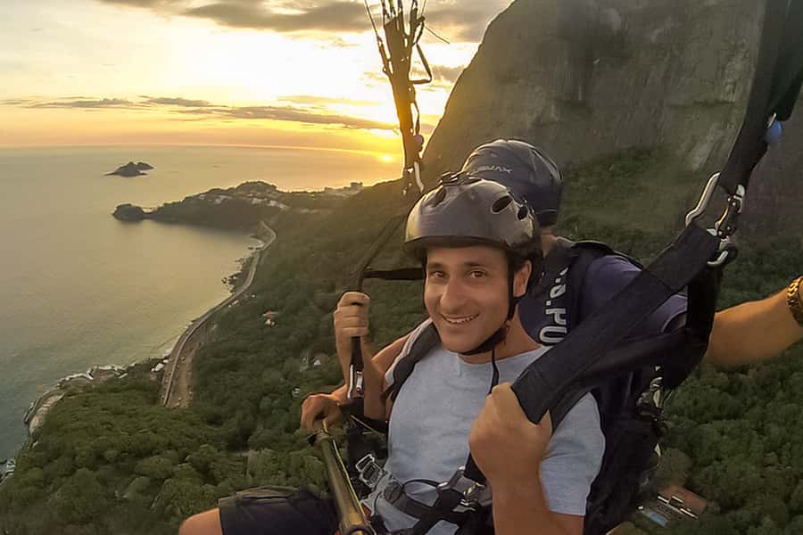 Rio de Janeiro: Paragliding Tandem Flight - Running from 525 meters into the air