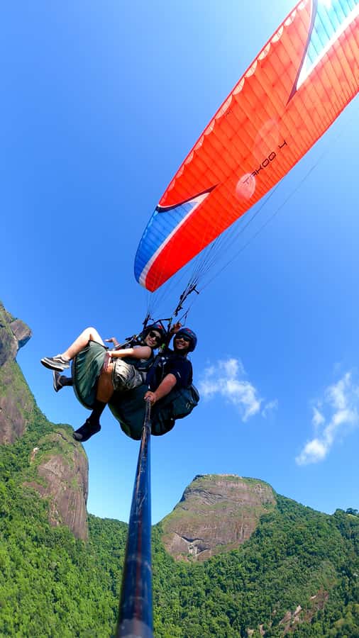 Rio de Janeiro : Paragliding Tandem Flights over Rio - Starting at São Conrado’s flight club