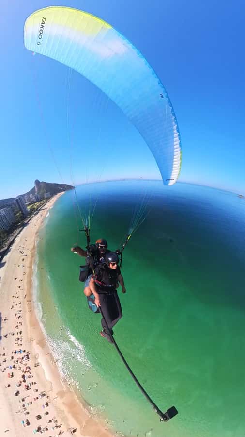 Rio de janeiro : Paragliding Tandem Flights over Rio - Price, group size, and overall value