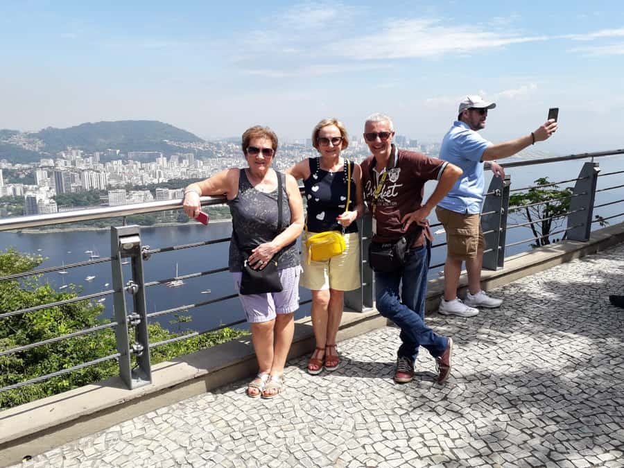 Rio de Janeiro: Private Day Tour with lunch - Selarón Steps and the Metropolitan Cathedral