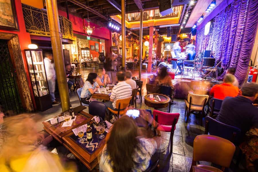 Rio de Janeiro: Rio Scenarium Entrance, Dinner, and Open Bar - The three-hour evening, from arrival to final song