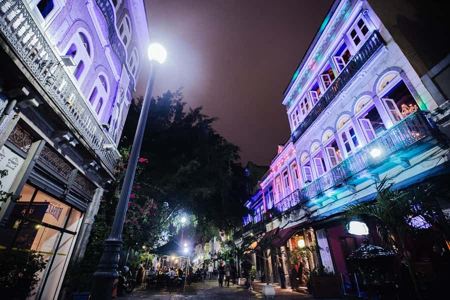 Rio de Janeiro: Rio Scenarium Entrance, Dinner, and Open Bar - What the open bar includes, and what it does not