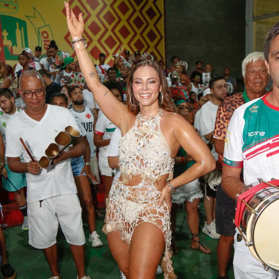 Rio de Janeiro: Samba School Rehearsal Viewing With Transfer - Arriving at the samba school headquarters