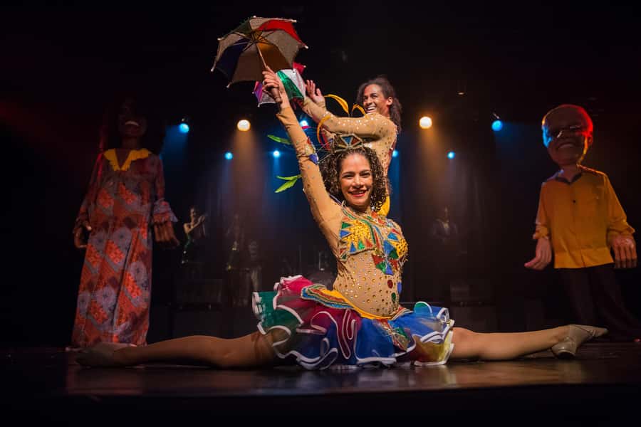 Rio de Janeiro: Samba Show Admission & Transfer - Key points to know before booking