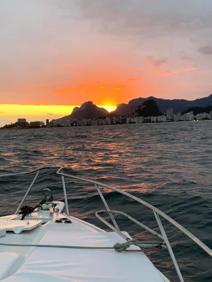 Rio de Janeiro: SpeedBoat Tour - Sunset with Beer - Adão Beach and the swimming stops