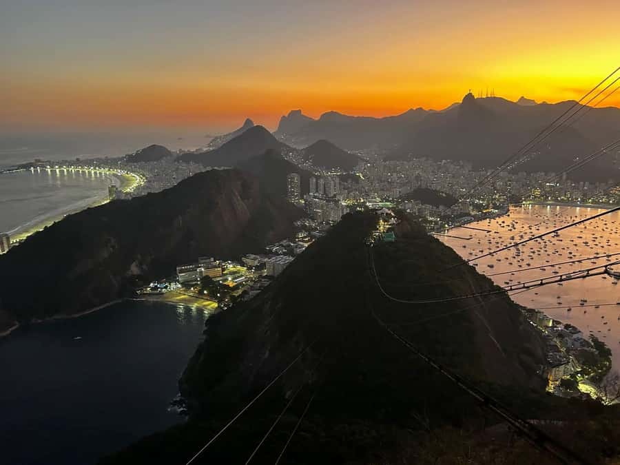Rio De Janeiro: SUGARLOAF MOUNTAIN HIKE & CLIMB - Why this Sugarloaf route feels different