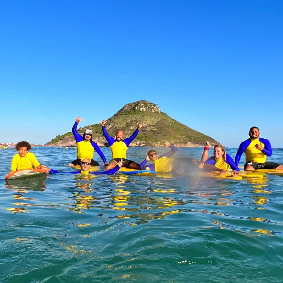 Rio de Janeiro: Surflessons and surfcoach. - Technical coaching with filming and video analysis