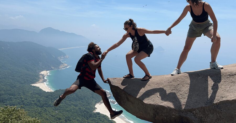 Rio de Janeiro: Telegrafo Rock Hike with Optional Beach Stop - What the $86 price includes