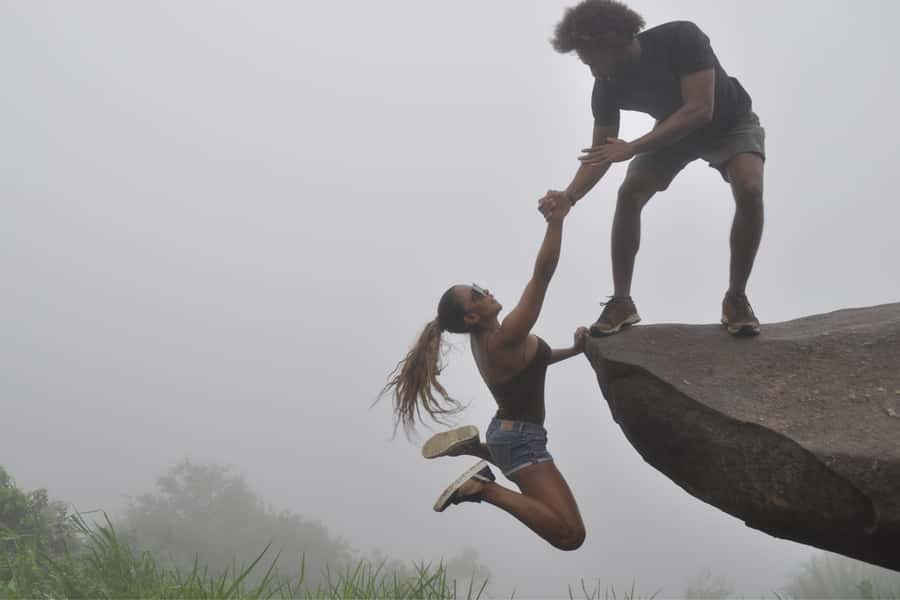 Rio de Janeiro: Telegrafo Rock Hike with Optional Beach Stop - Guides, languages, and personal care