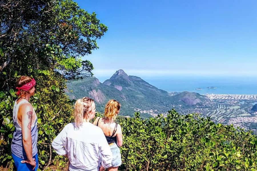Rio de Janeiro: Tijuca Forest Challenge Hike Full-Day Trip - Cascatinha Taunay begins the forest story