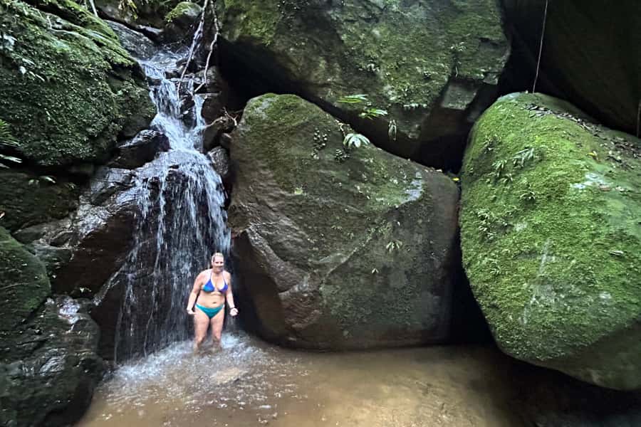 Rio de Janeiro: Tijuca National Park Tour - A heritage building and a cave add variety