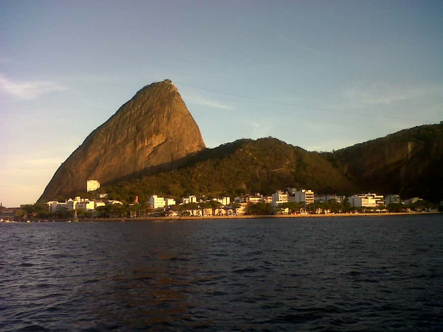 Rio de Janeiro: Wake Up and Sail - Meeting the Crew at Marina da Glória