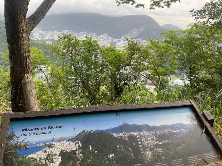 Rio: Favela Tour Imersion in Babilônia and Chapéu Mangueira - Who should book this experience?