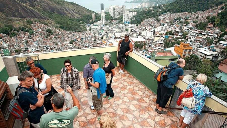 Rio: Favela Walking Tour of Rocinha with a Resident Guide - The moto-taxi ride to Rocinha’s highest point