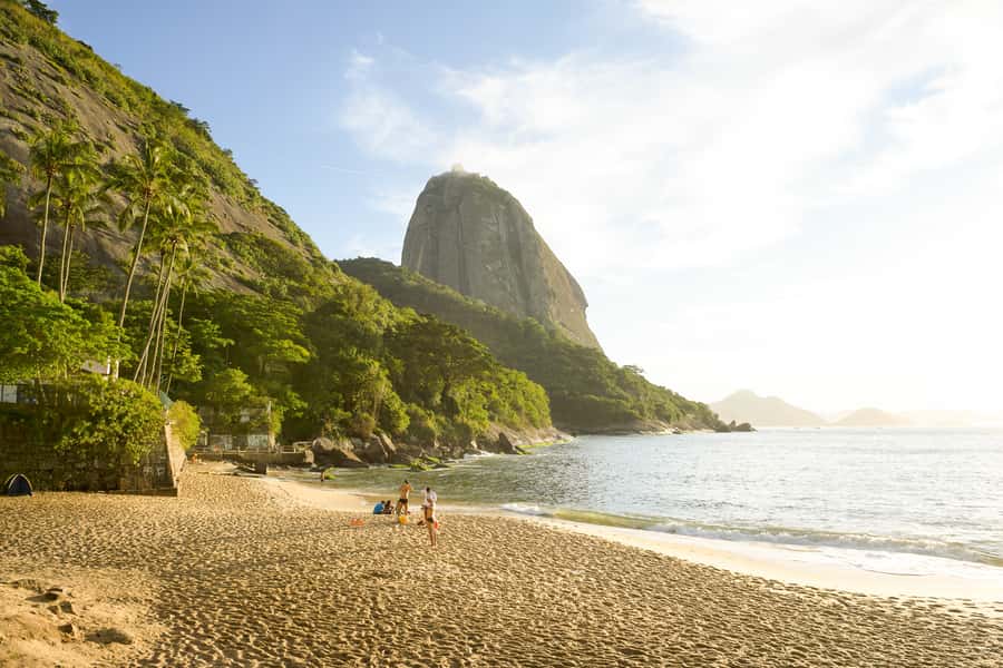 Rio: Guanabara Bay 2-Hour Boat Tour - Urca, Sugar Loaf, and the Forts