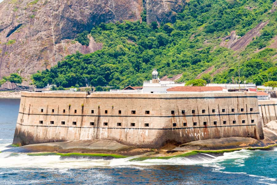 Rio: Guanabara Bay 2-Hour Boat Tour - What the $24 Price Buys You