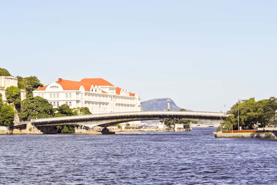 Rio: Guanabara Bay 2-Hour Boat Tour - The Big Practical Issue: Finding the Right Boat